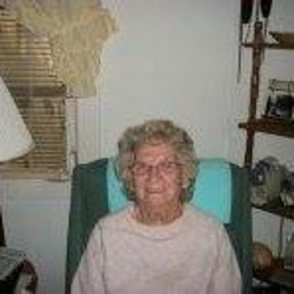 Meet your Posher, Elizabeth - Picture 1 of 1